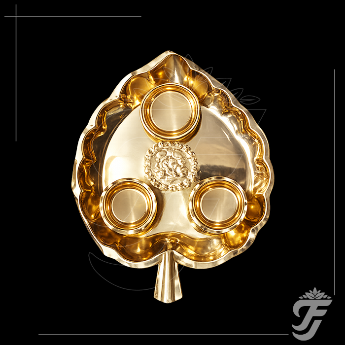 BRASS LEAF PLATE - 7 INCH