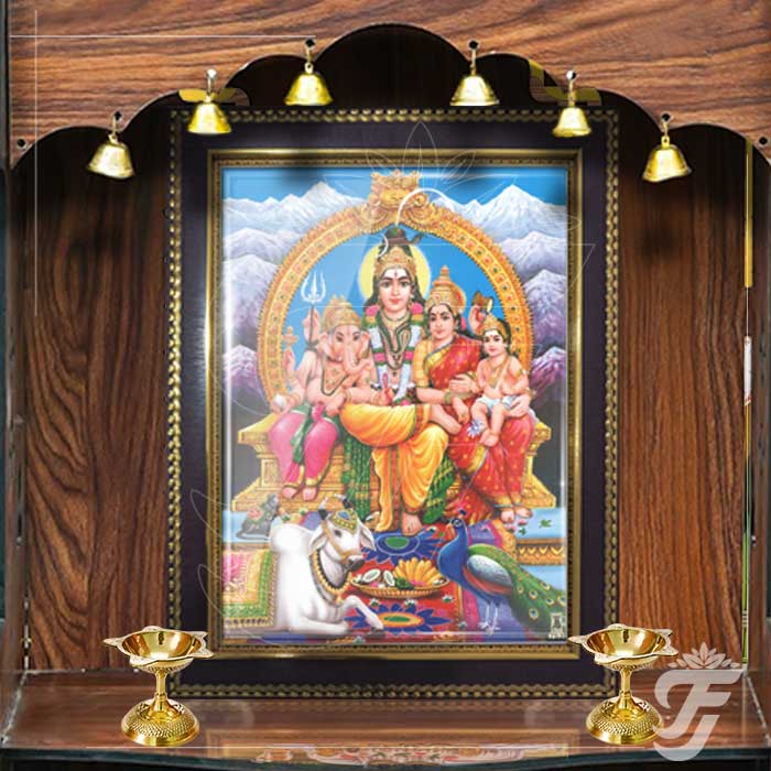 PF-SRI SHIVA PARVATHI FAMILY-SMALL